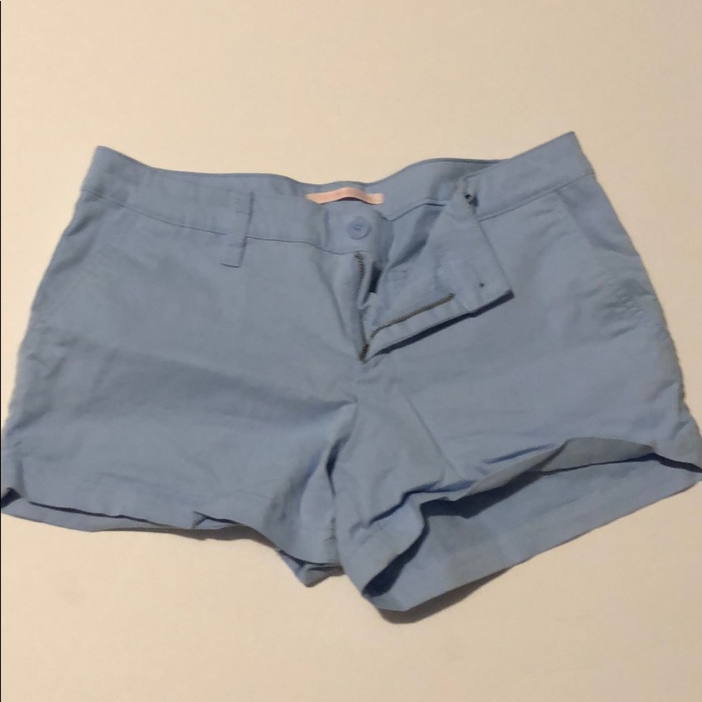 Blue stretchy shorts